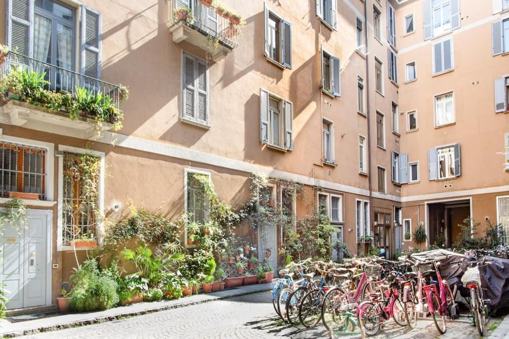 Comfortable Flat In Porta Romana Milan Bagian luar foto