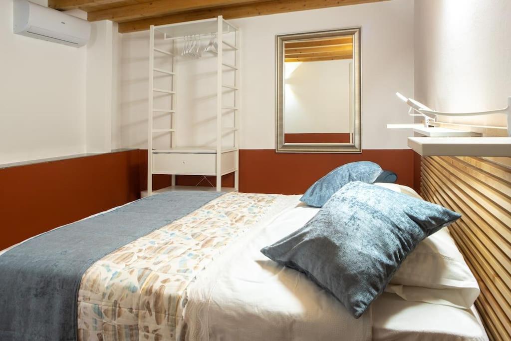 Comfortable Flat In Porta Romana Milan Bagian luar foto
