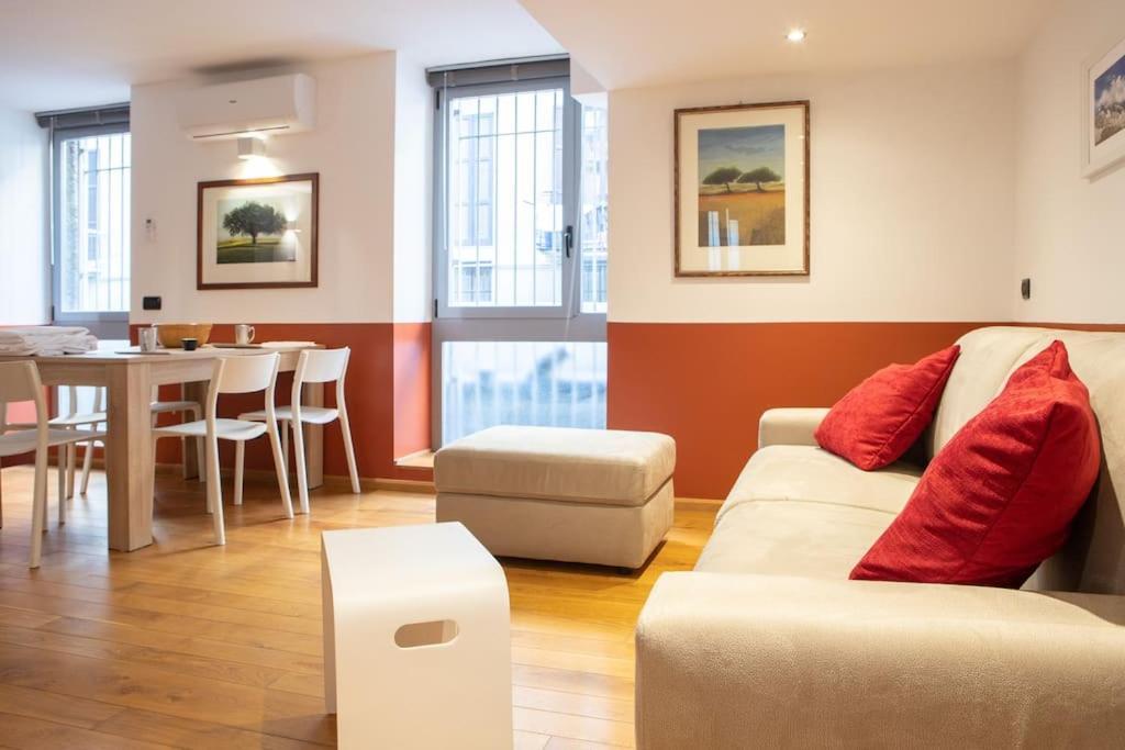 Comfortable Flat In Porta Romana Milan Bagian luar foto